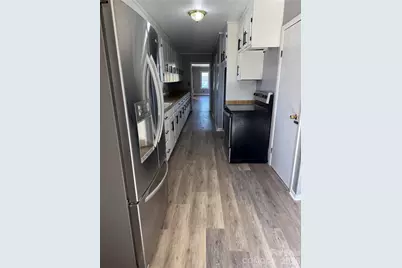 80 English Street, Spruce Pine, NC 28777 - Photo 13