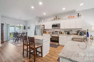 244 Beechnut Dr, Hendersonville, NC 28739 - Photo 9