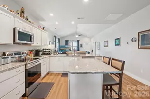 244 Beechnut Dr, Hendersonville, NC 28739 - Photo 11