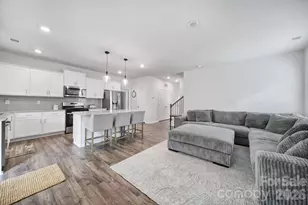 164 N Hill Ln, Troutman, NC 28166 - Photo 5