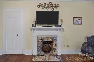 229 N Race St, Statesville, NC 28677 - Photo 29