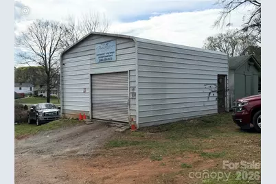 119 Collins Avenue, Forest City, NC 28043 - Photo 3