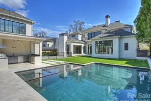 1436 Queens Rd W, Charlotte, NC 28207 - Photo 43