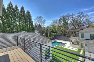 1436 Queens Rd W, Charlotte, NC 28207 - Photo 39