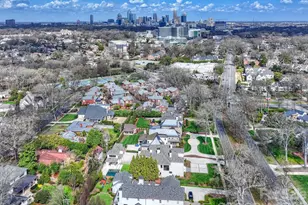 1436 Queens Rd W, Charlotte, NC 28207 - Photo 47