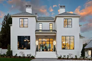 1436 Queens Rd W, Charlotte, NC 28207 - Photo 3