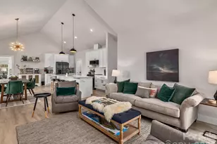 2201 Bulling Creek Rd, Penrose, NC 28766 - Photo 9