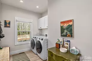 2201 Bulling Creek Rd, Penrose, NC 28766 - Photo 15