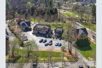 2 E Market Street, Black Mountain, NC 28711 - Photo 13