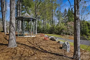 2761 Hemlock Ct, Nebo, NC 28761 - Photo 5