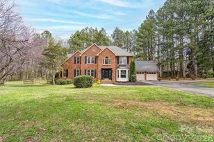 124 Gold Run Ct, Kings Mountain, NC 28086 - Photo 1