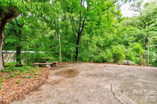 713 Pleasant Dr, Shelby, NC 28152 - Photo 5