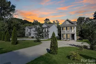 2817 Shamrock Dr, Charlotte, NC 28205 - Photo 1