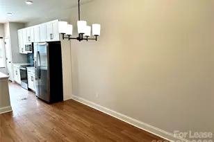 525 N Linwood Ave, Charlotte, NC 28216 - Photo 15