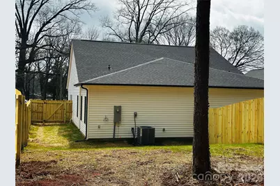 525 N Linwood Avenue, Charlotte, NC 28216 - Photo 37