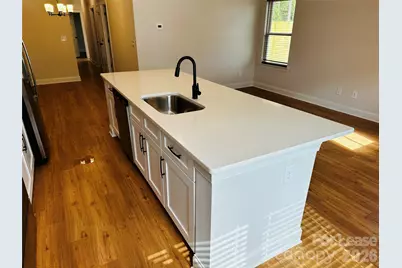 525 N Linwood Avenue, Charlotte, NC 28216 - Photo 11