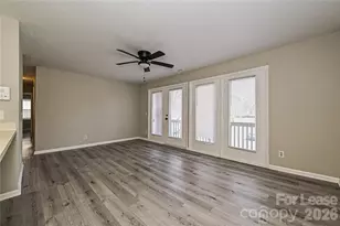 6156 Meadow Rose Ln, Charlotte, NC 28215 - Photo 3