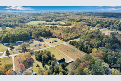 513 Weathers Creek Road, Troutman, NC 28166 - Photo 5