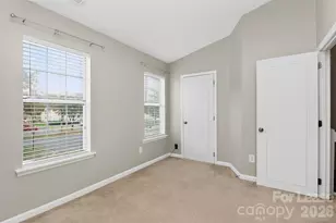 8240 Circle Tree Ln, Charlotte, NC 28277 - Photo 21