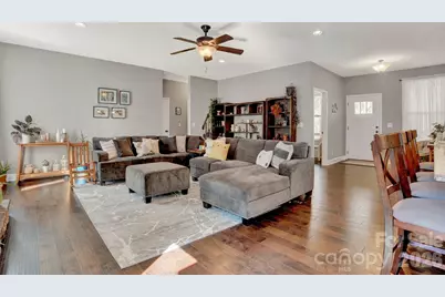 3327 Greenville Highway, Flat Rock, NC 28731 - Photo 11