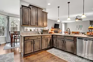 3327 Greenville Hwy, Flat Rock, NC 28731 - Photo 15