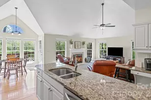 15746 Agincourt Dr, Huntersville, NC 28078 - Photo 19