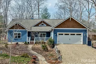 25 Woodbend Ln, Black Mountain, NC 28711 - Photo 1