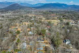 25 Woodbend Ln, Black Mountain, NC 28711 - Photo 37