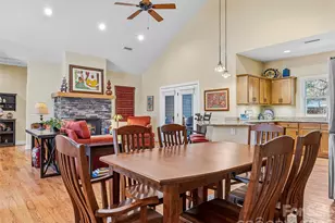 25 Woodbend Ln, Black Mountain, NC 28711 - Photo 11