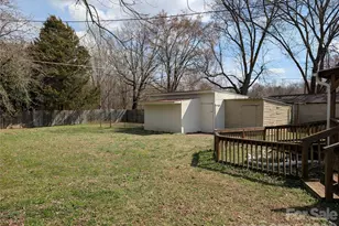 633 S Eastway Dr, Troutman, NC 28166 - Photo 37