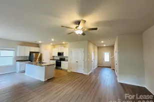 6322 Lowe Ln, Charlotte, NC 28214 - Photo 3