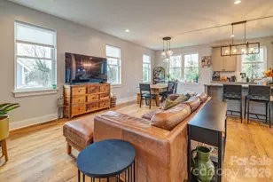 127 Alma Ln, Asheville, NC 28806 - Photo 3