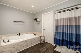 140 Della Dr, Statesville, NC 28625 - Photo 17