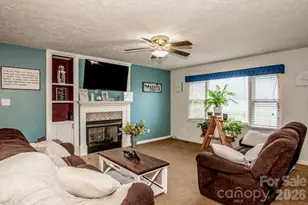 140 Della Dr, Statesville, NC 28625 - Photo 7