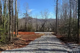 82 Overlook Dr W, Marion, NC 28752 - Photo 1