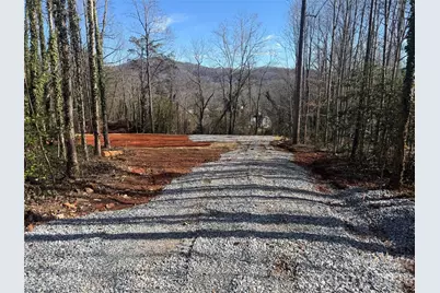 82 Overlook Drive W, Marion, NC 28752 - Photo 19