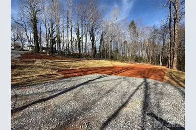 82 Overlook Drive W, Marion, NC 28752 - Photo 17