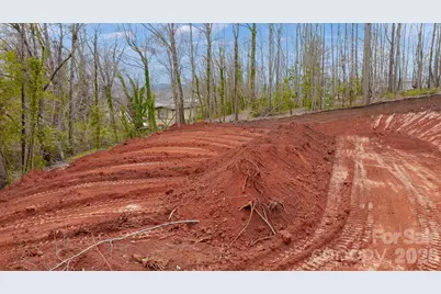 82 Overlook Drive W, Marion, NC 28752 - Photo 9