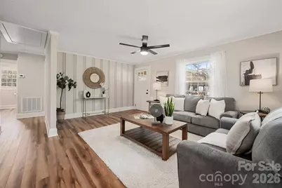 411 W Sycamore Street, Lincolnton, NC 28092 - Photo 17