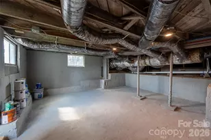 411 W Sycamore St, Lincolnton, NC 28092 - Photo 33