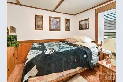 118 & 124 East Lawson Road, Hot Springs, NC 28743 - Photo 9