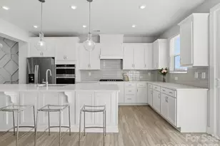 3309 Treble Ct, Charlotte, NC 28262 - Photo 3