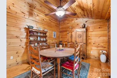 6 Ravenwood Lane, Horse Shoe, NC 28742 - Photo 15