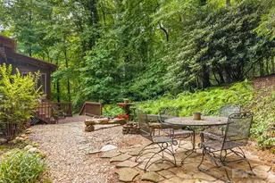 6 Ravenwood Ln, Horse Shoe, NC 28742 - Photo 35