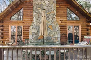 6 Ravenwood Ln, Horse Shoe, NC 28742 - Photo 3