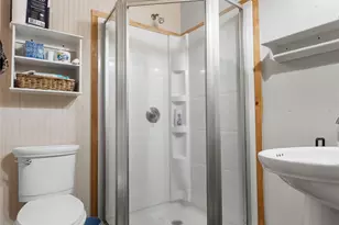 6 Ravenwood Ln, Horse Shoe, NC 28742 - Photo 31