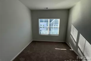 4614 Lakeview Rd, Charlotte, NC 28216 - Photo 19