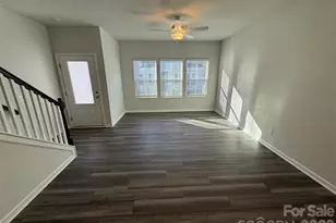 4614 Lakeview Rd, Charlotte, NC 28216 - Photo 3