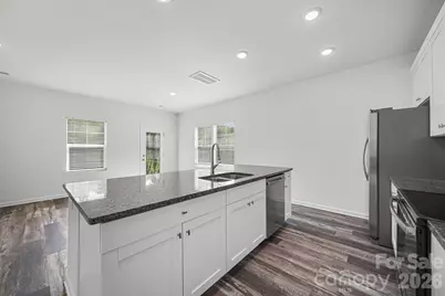 3305-3307 15th Avenue NE, Conover, NC 28613 - Photo 5