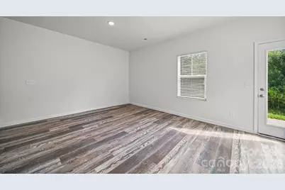 3305-3307 15th Avenue NE, Conover, NC 28613 - Photo 7